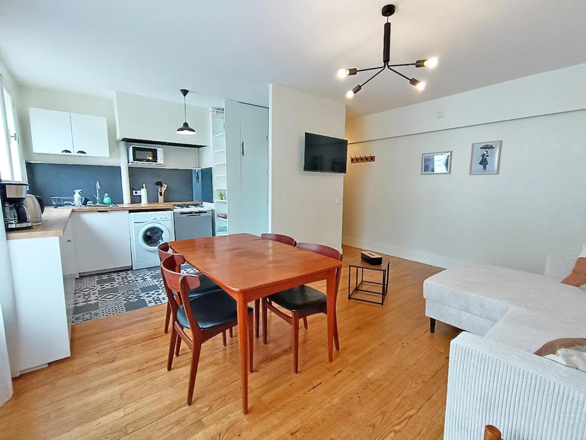 L'Appart Du Maupas, T3, Wifi, Parking Bagnères-de-Luchon Eksteriør billede